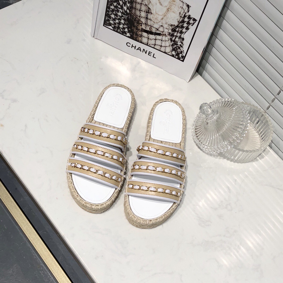 Ch**el Sandals 001