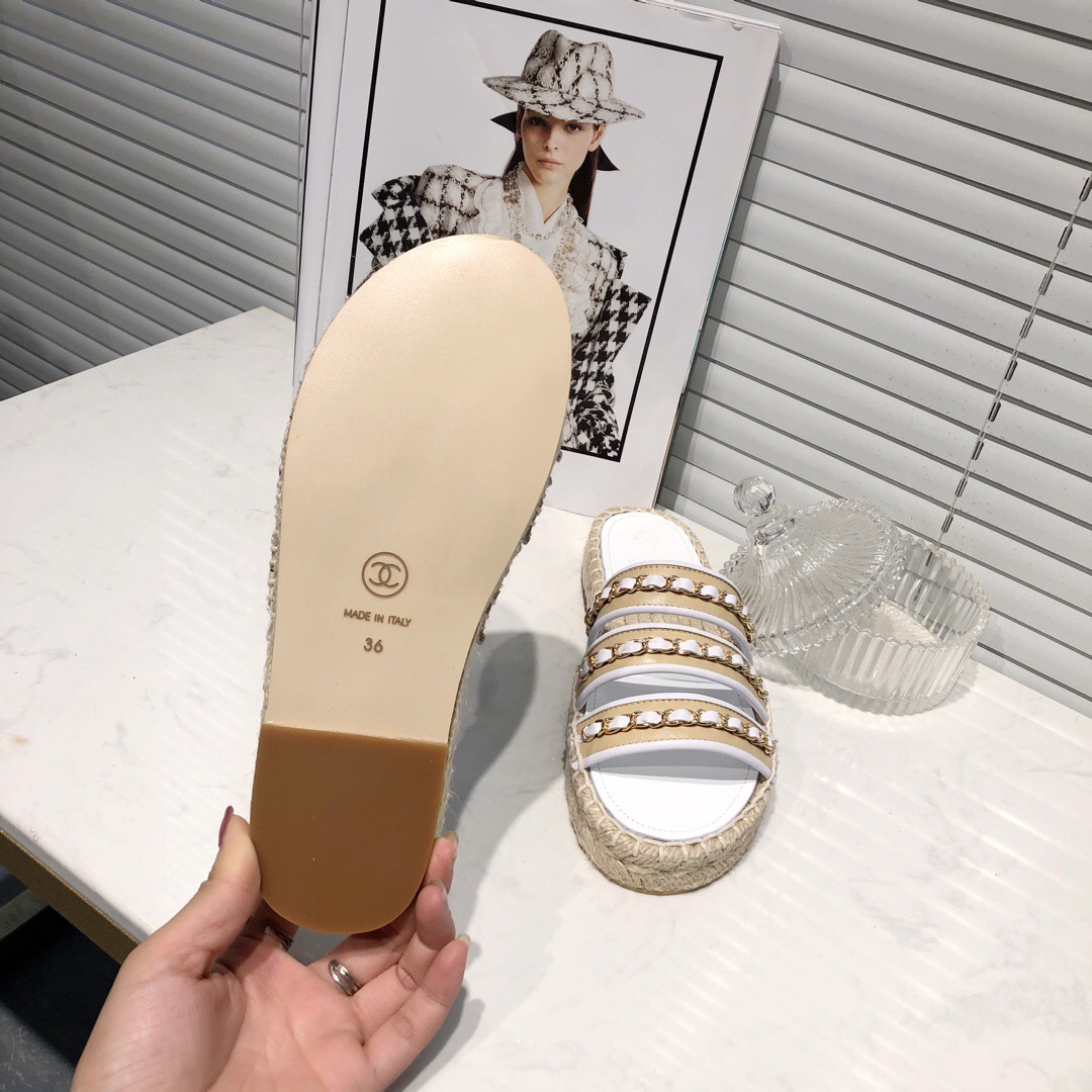 Ch**el Sandals 001