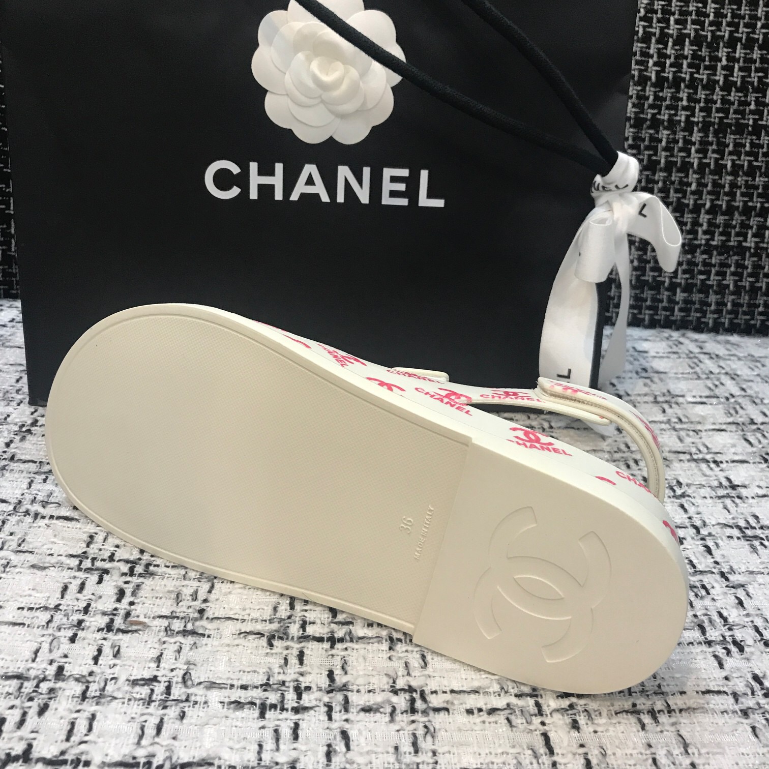 Ch**el Sandals 003