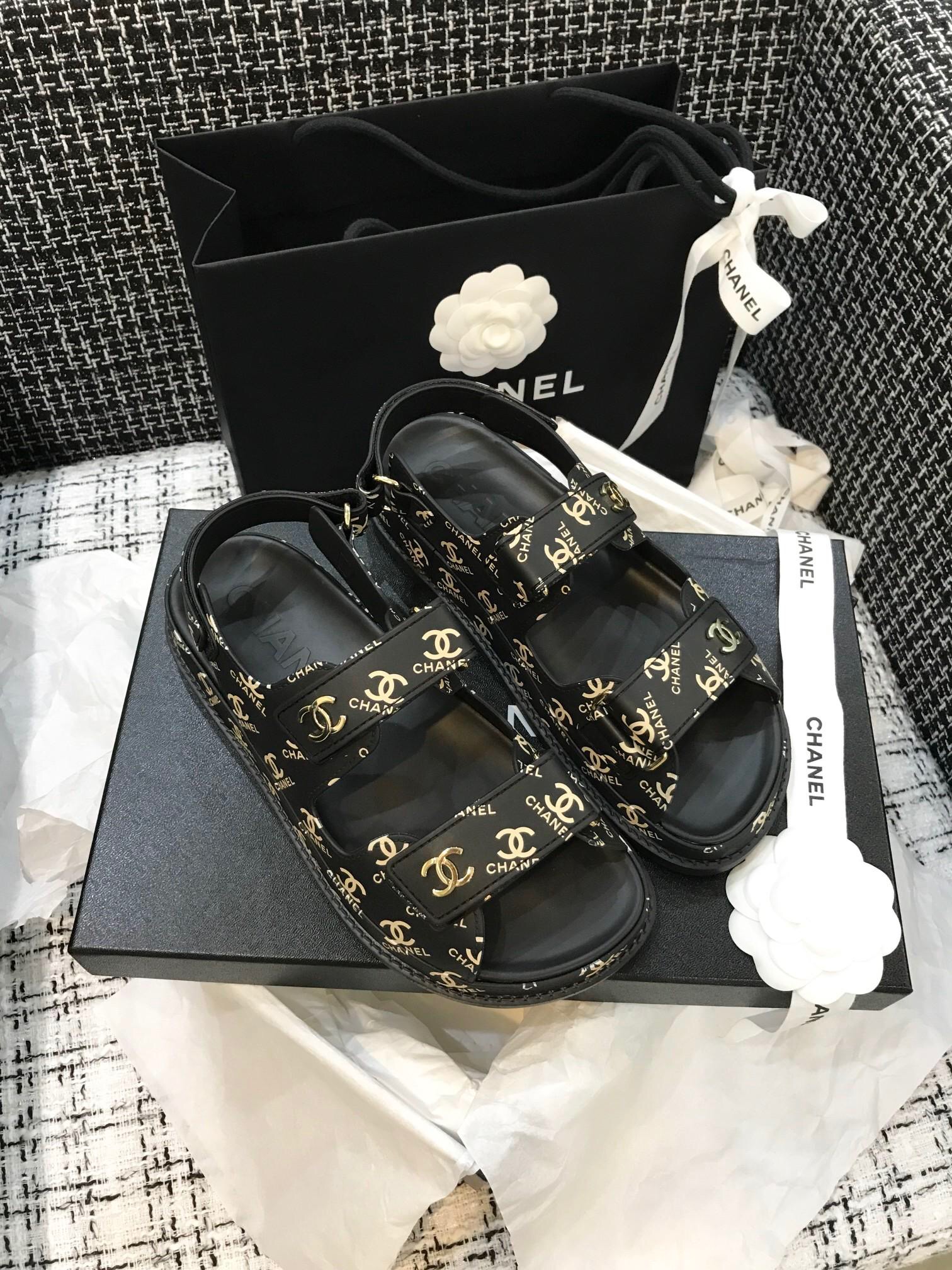 Ch**el Sandals 006