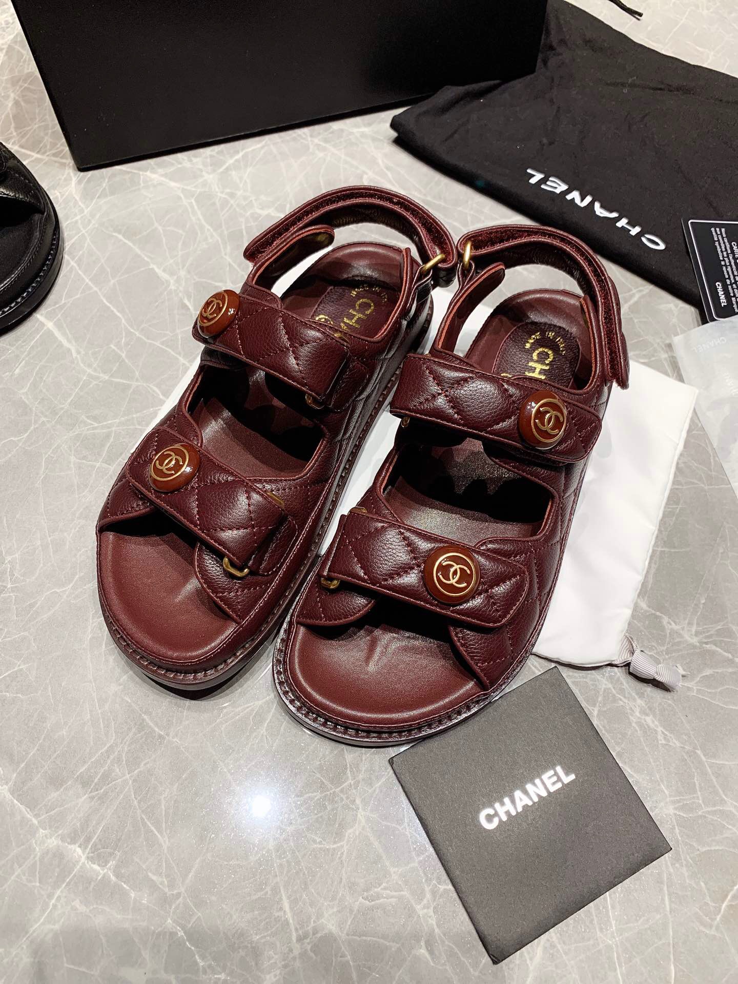 Ch**el Sandals 007