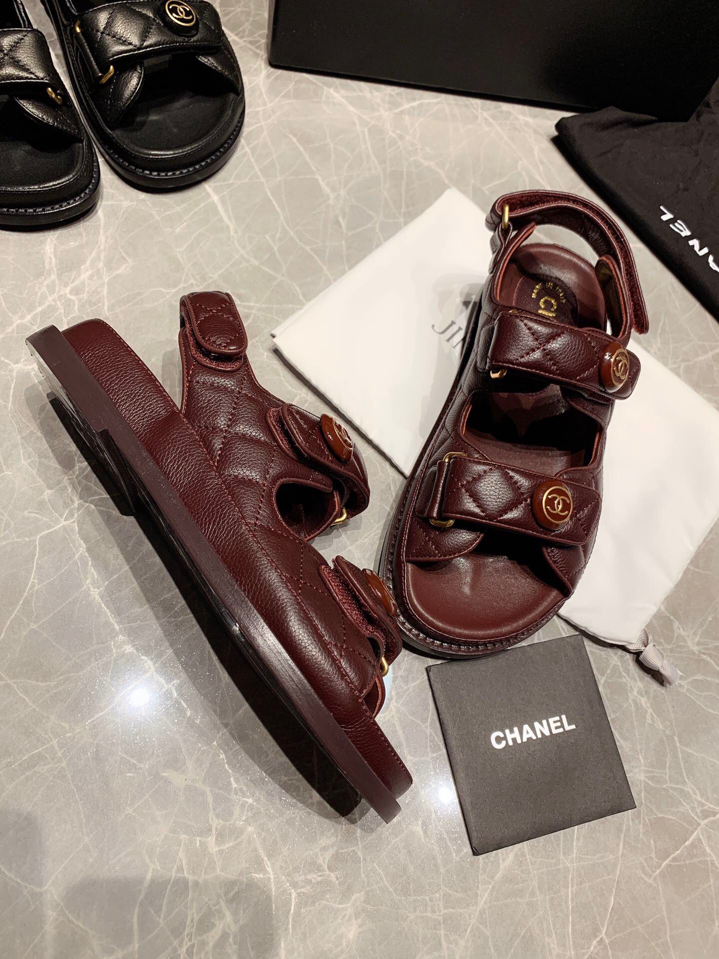 Ch**el Sandals 007