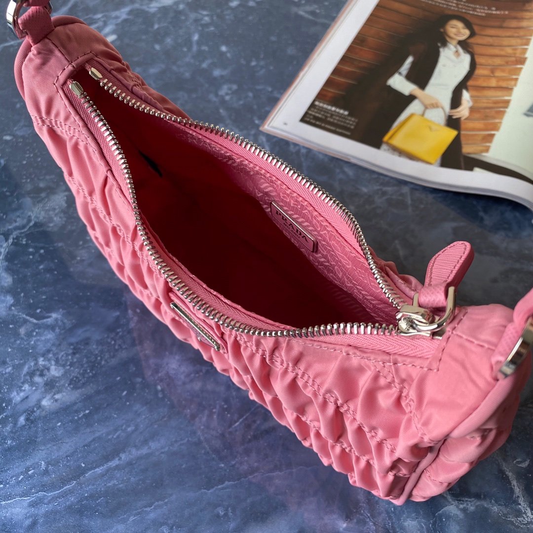 Pra*a Nylon 1NE204 Hobo Bag 22cm 004