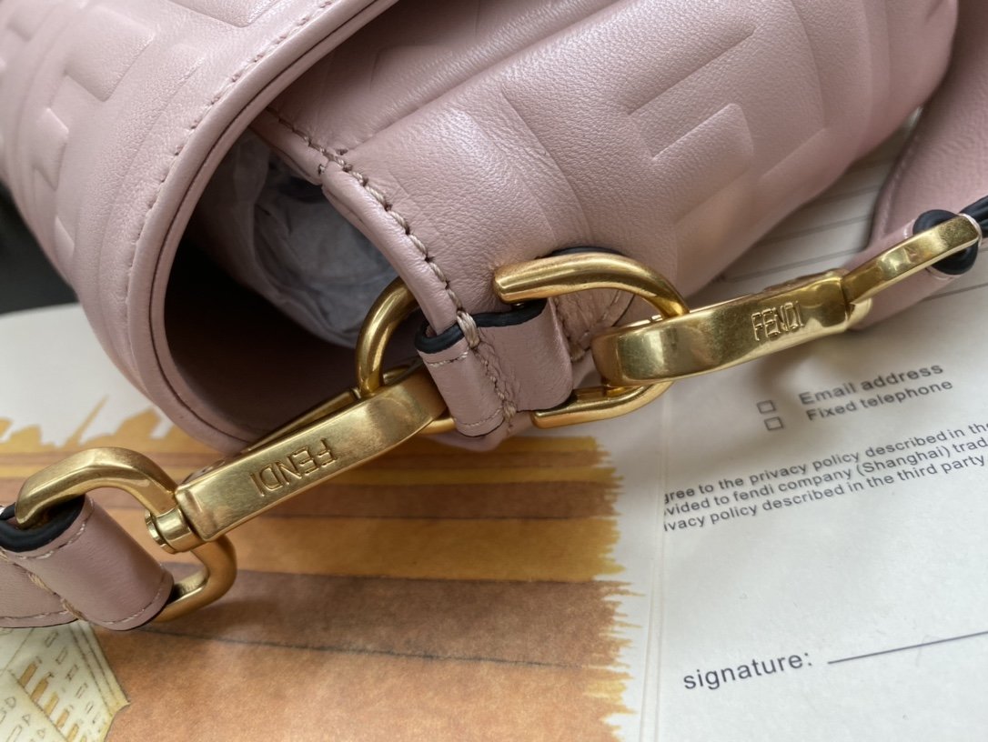 F**di Baguette Bag 26cm Pink