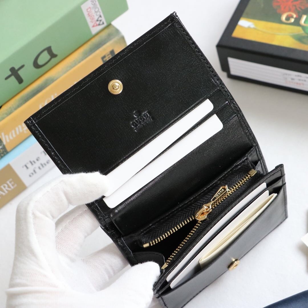 Gvc*1 wallet 621887 001
