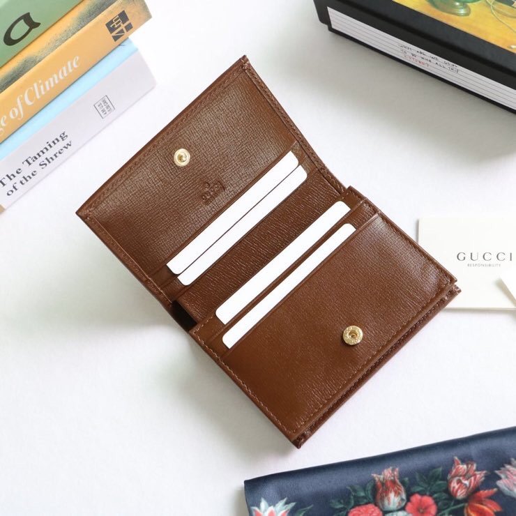 Gvc*1 wallet 621887 002