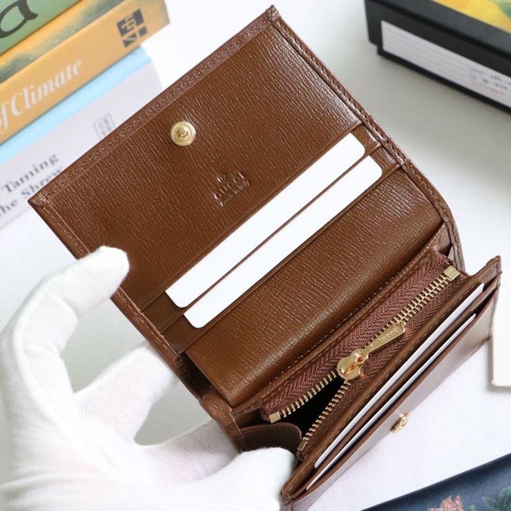Gvc*1 wallet 621887 002
