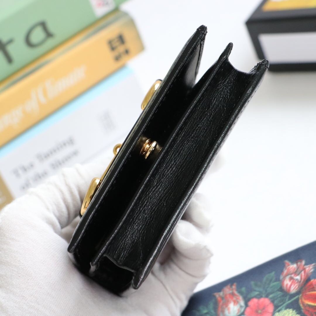 Gvc*1 wallet 621887 003