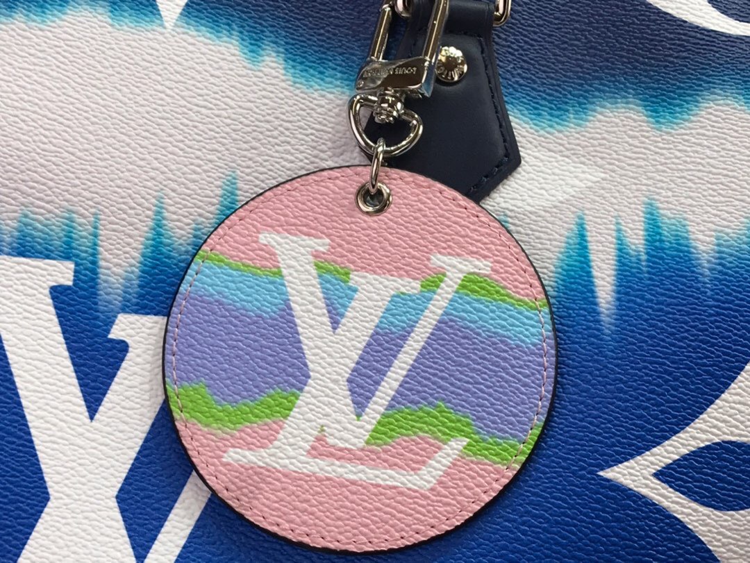 L0vis Vvtt0n Escale Key Holder And Bag Charm M69272