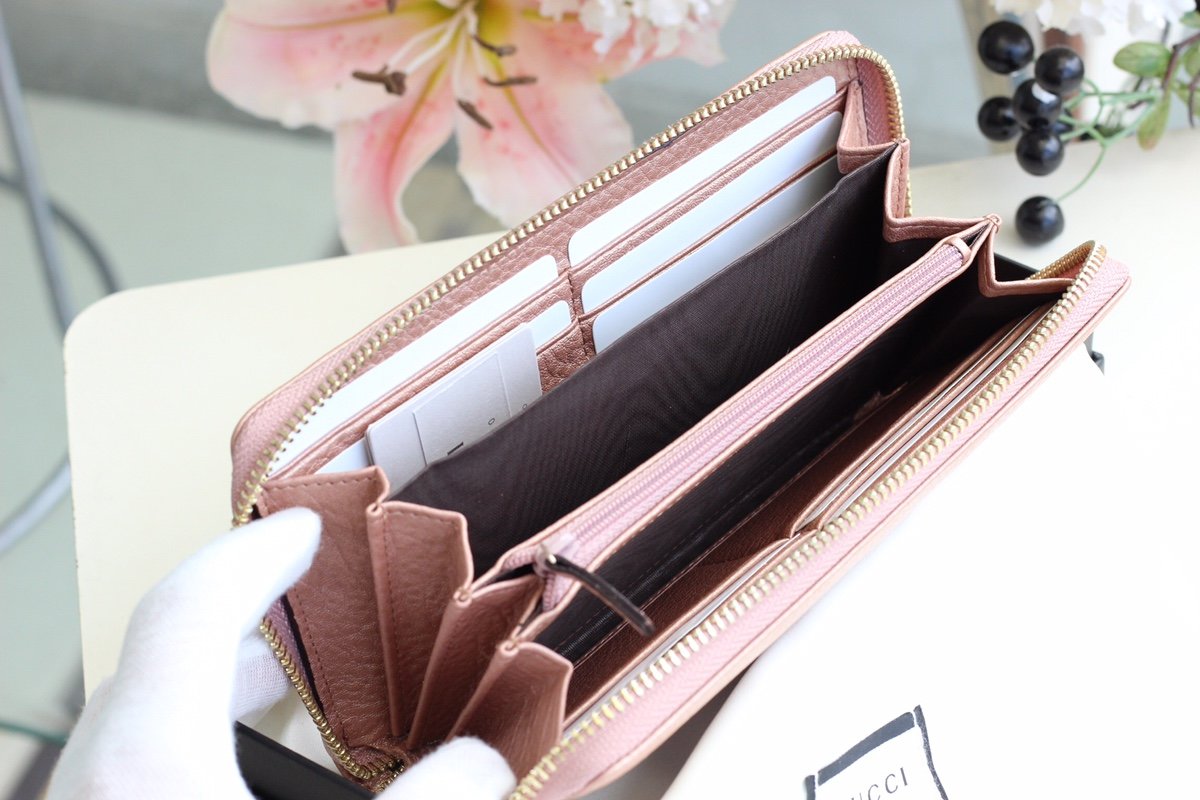 Gvc*1 Wallet 002