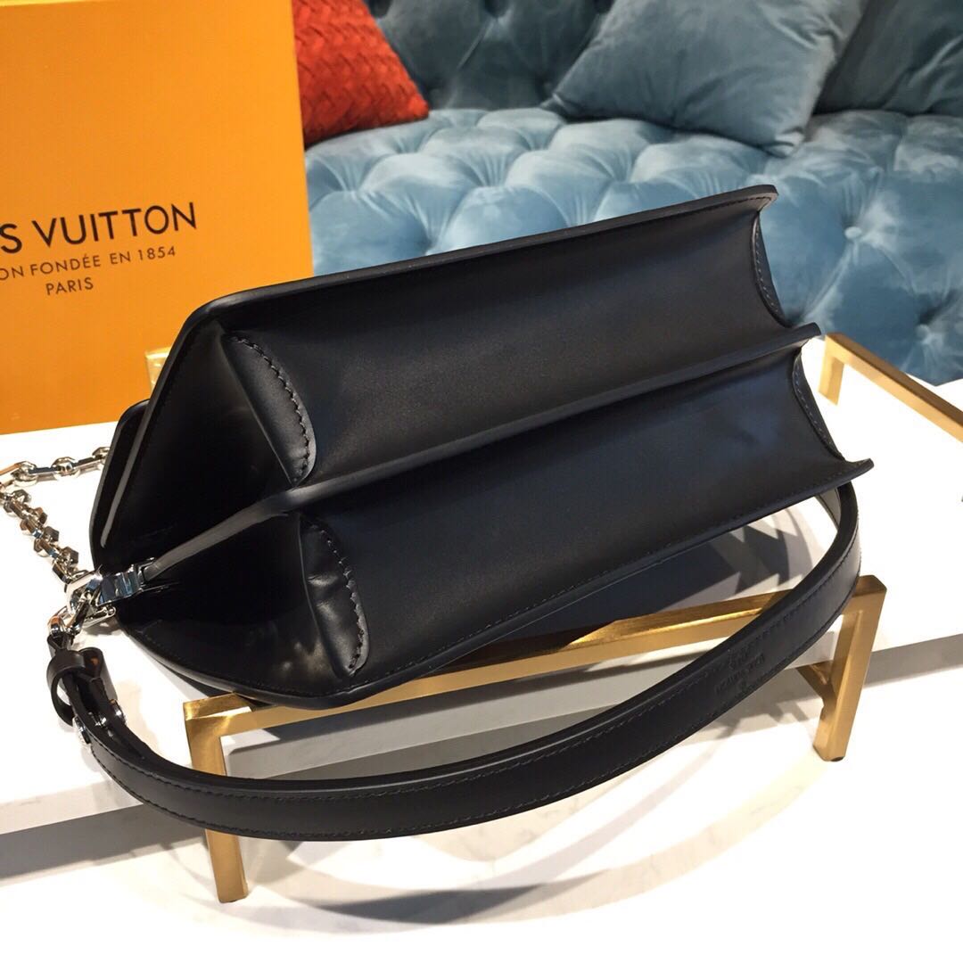LV M44580 Dauphine Bag 25cm