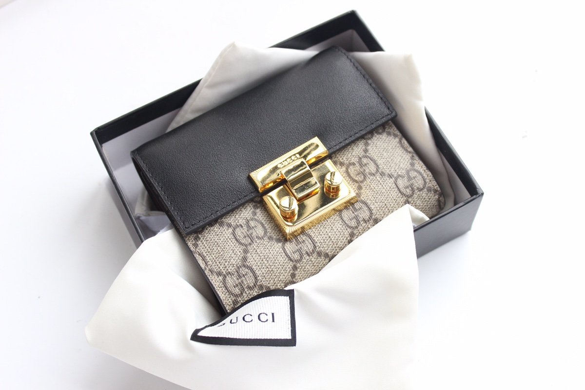 Gvc*1 Padlock wallet 002