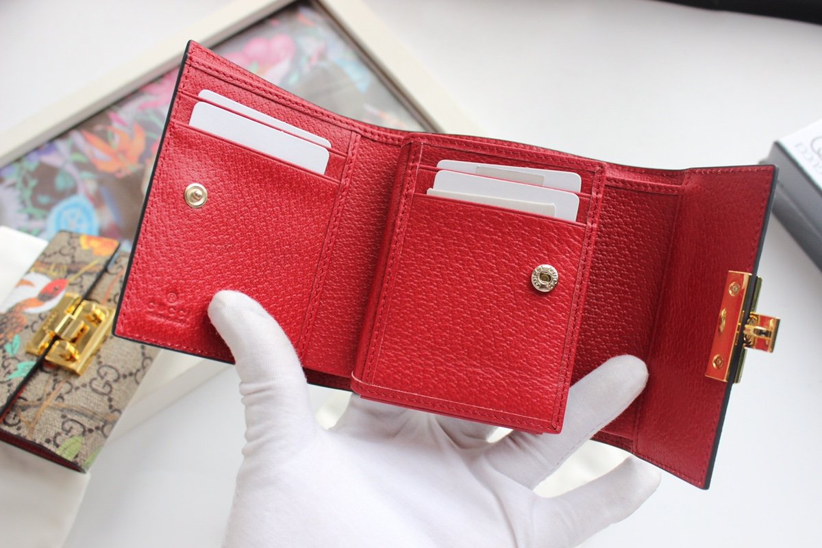 Gvc*1 Padlock wallet 003