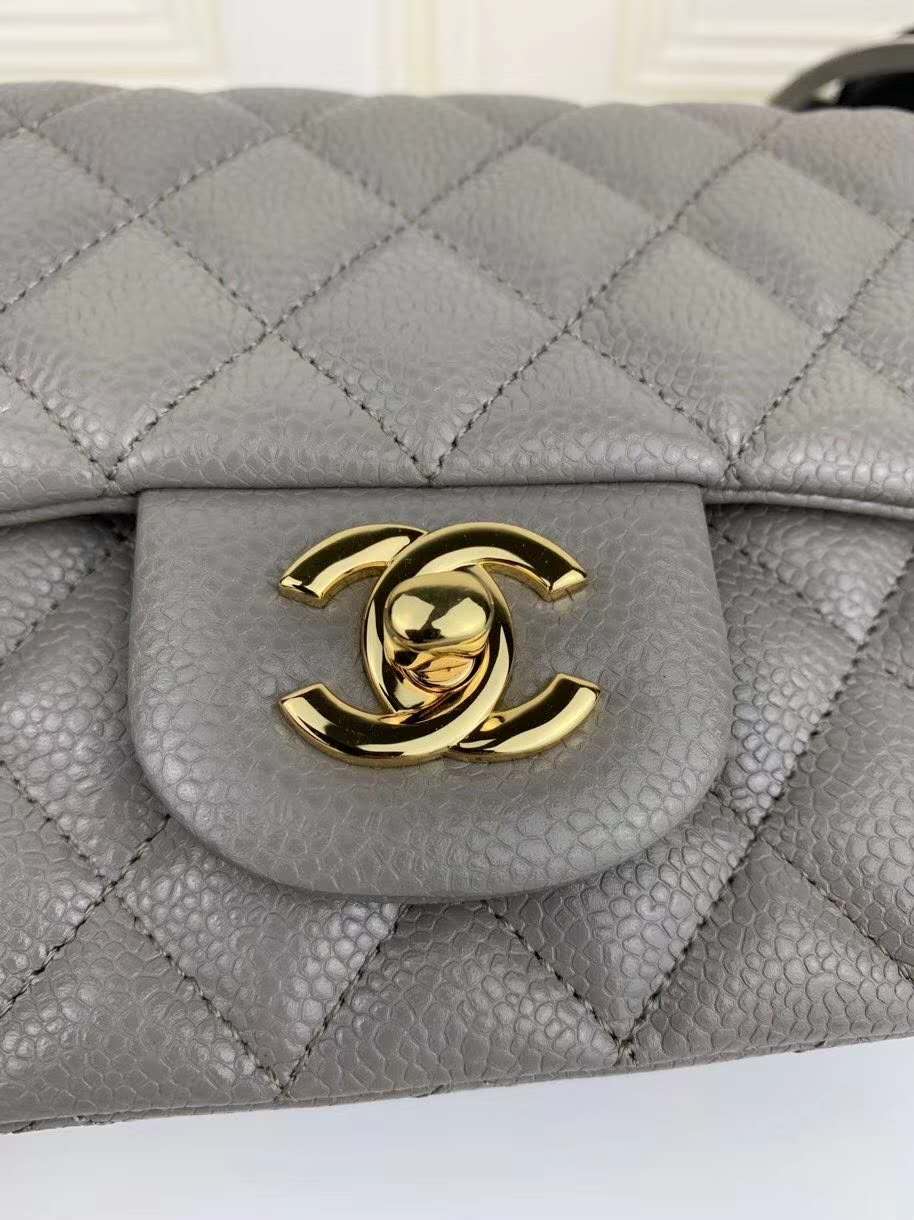 Ch**el Caviar Flap bag 17cm