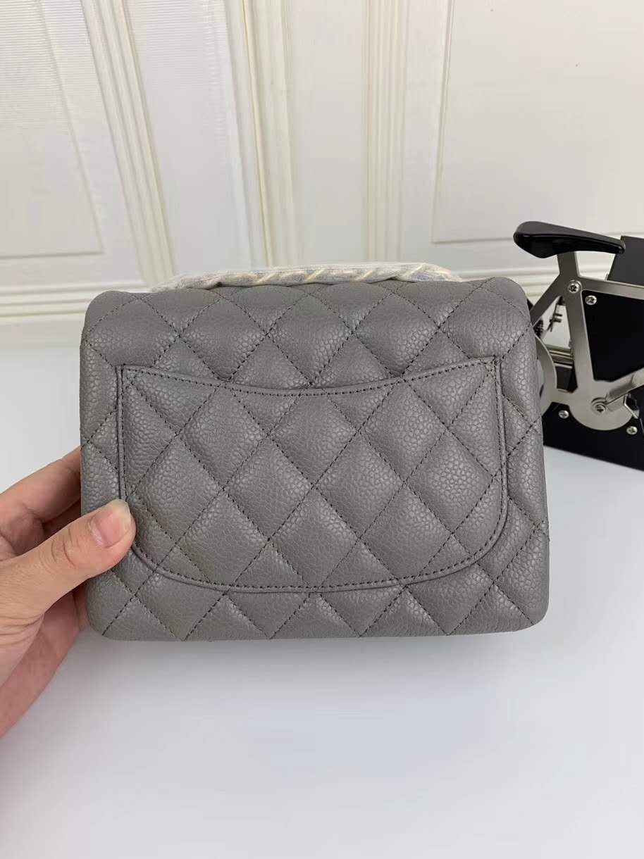 Ch**el Caviar Flap bag 17cm