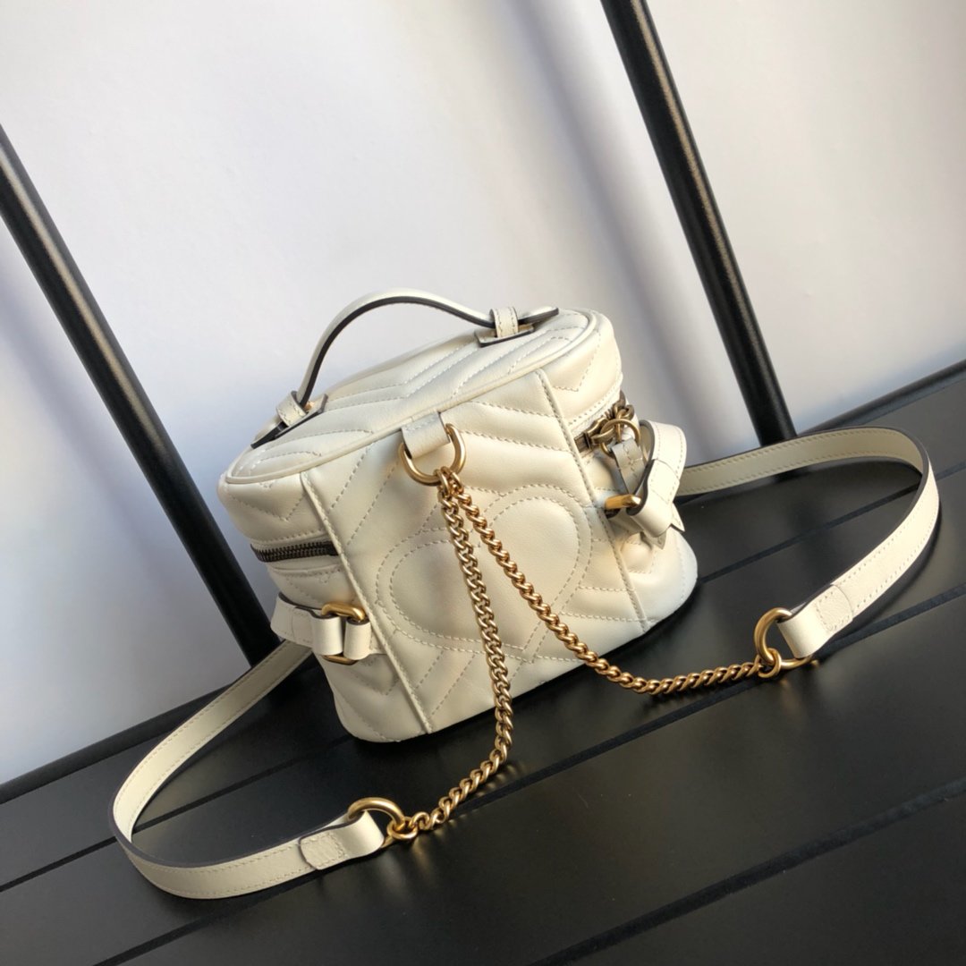 Gvc*1 GG Marmont Mini Backpack 002