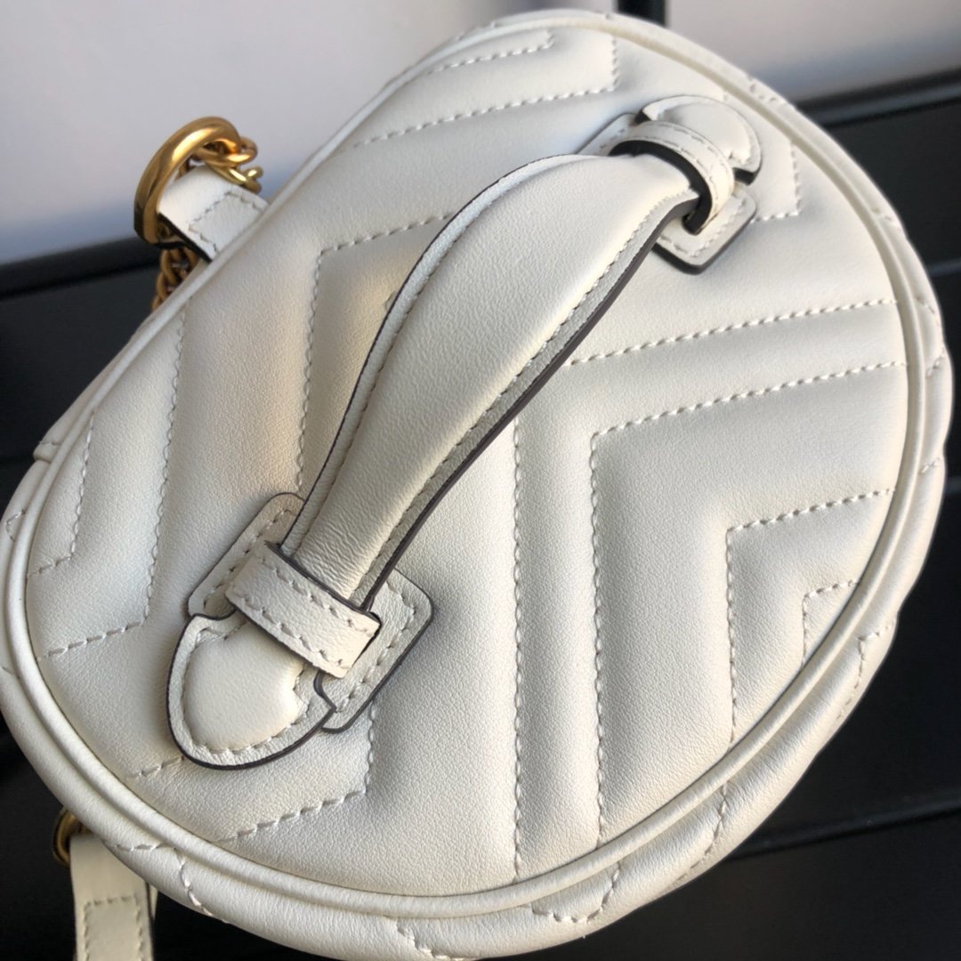 Gvc*1 GG Marmont Mini Backpack 002
