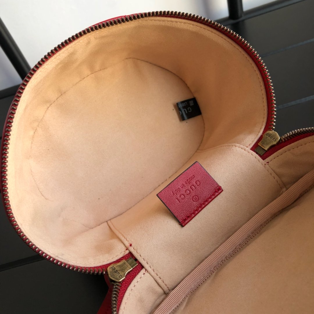 Gvc*1 GG Marmont Mini Backpack 003