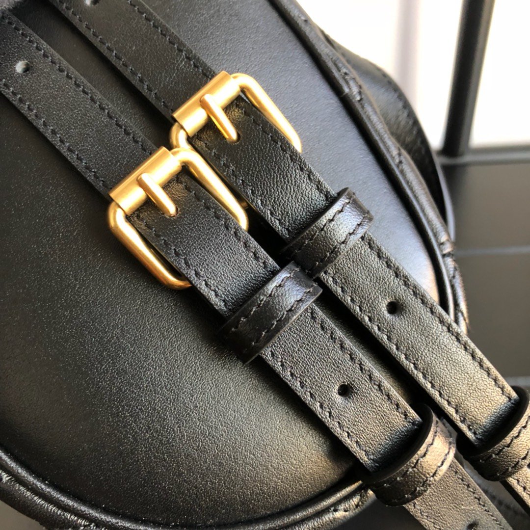 Gvc*1 GG Marmont Mini Backpack 004