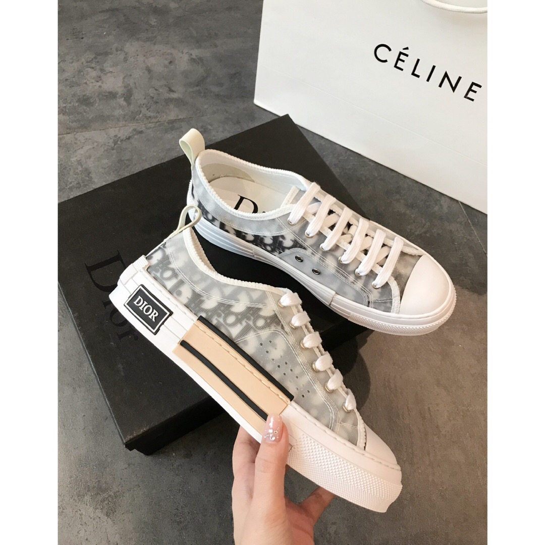 D10r Sneakers