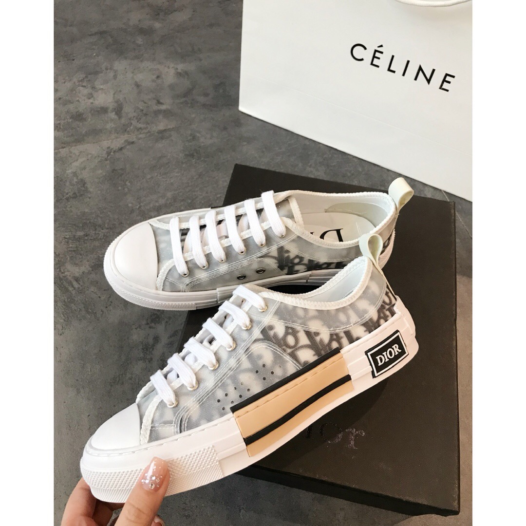D10r Sneakers