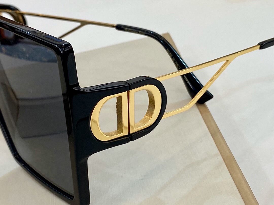 D10r Sunglasses