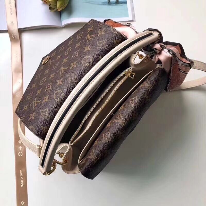 L0vis Vvtt0n Monogram Double V Bag