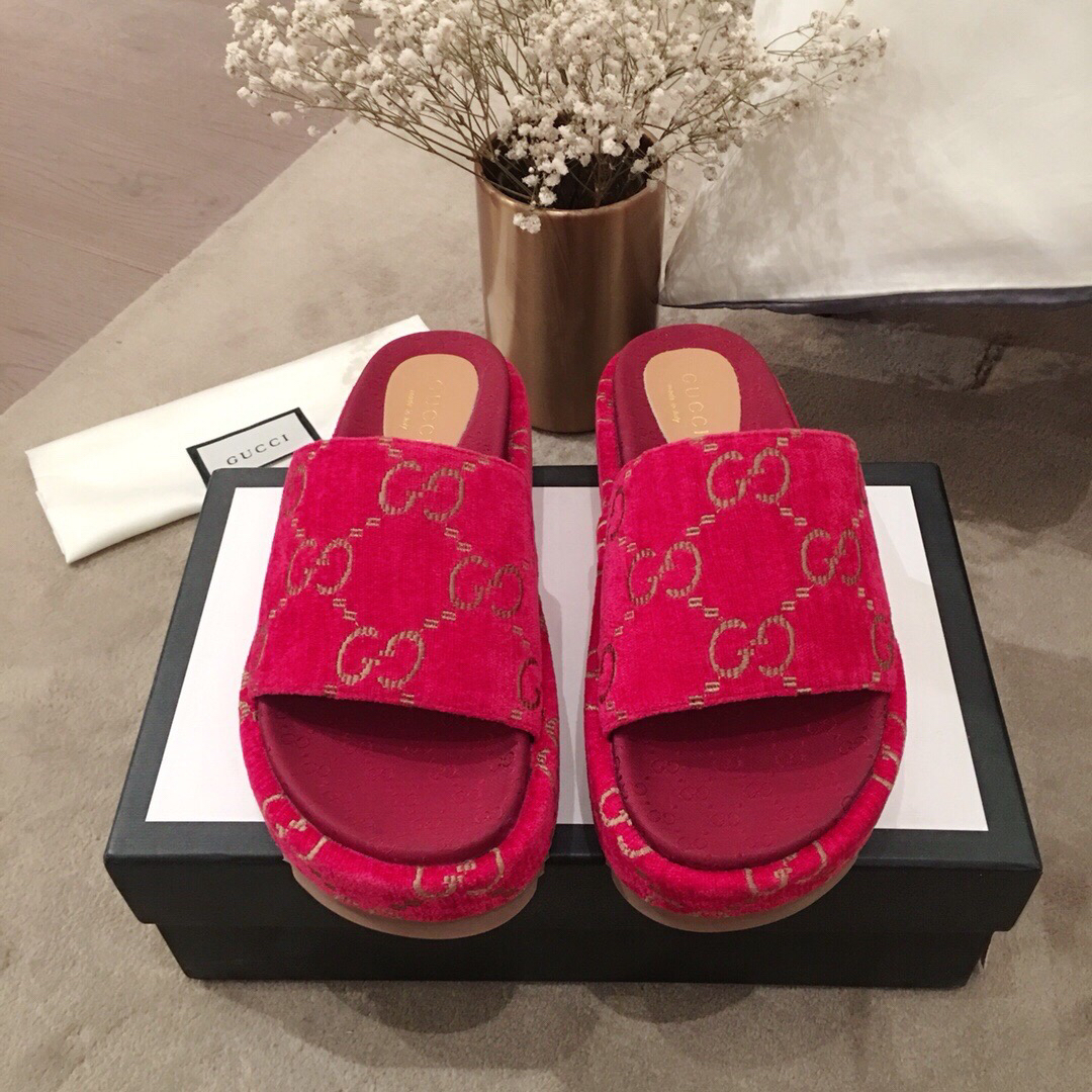 Gvc*1 Sandals 012