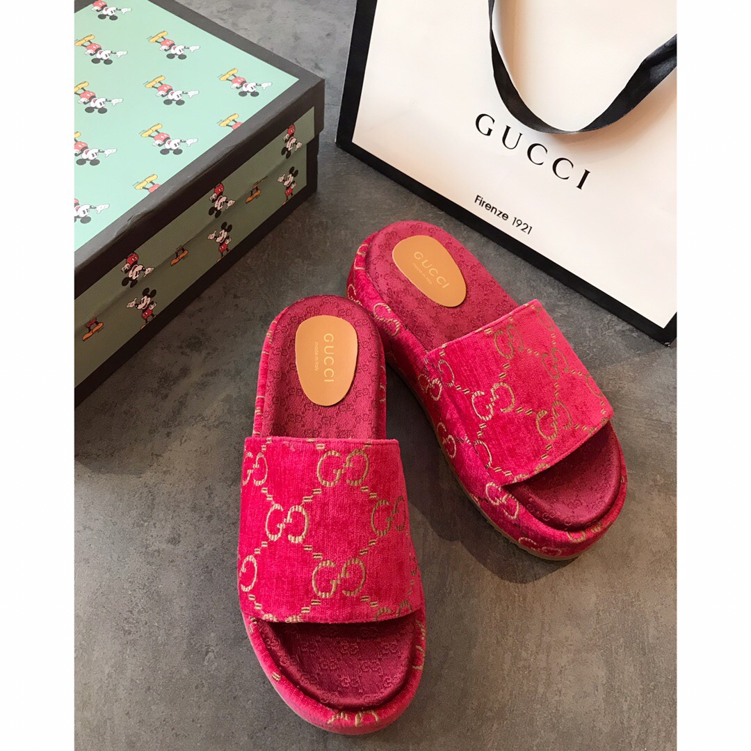 Gvc*1 Sandals 012