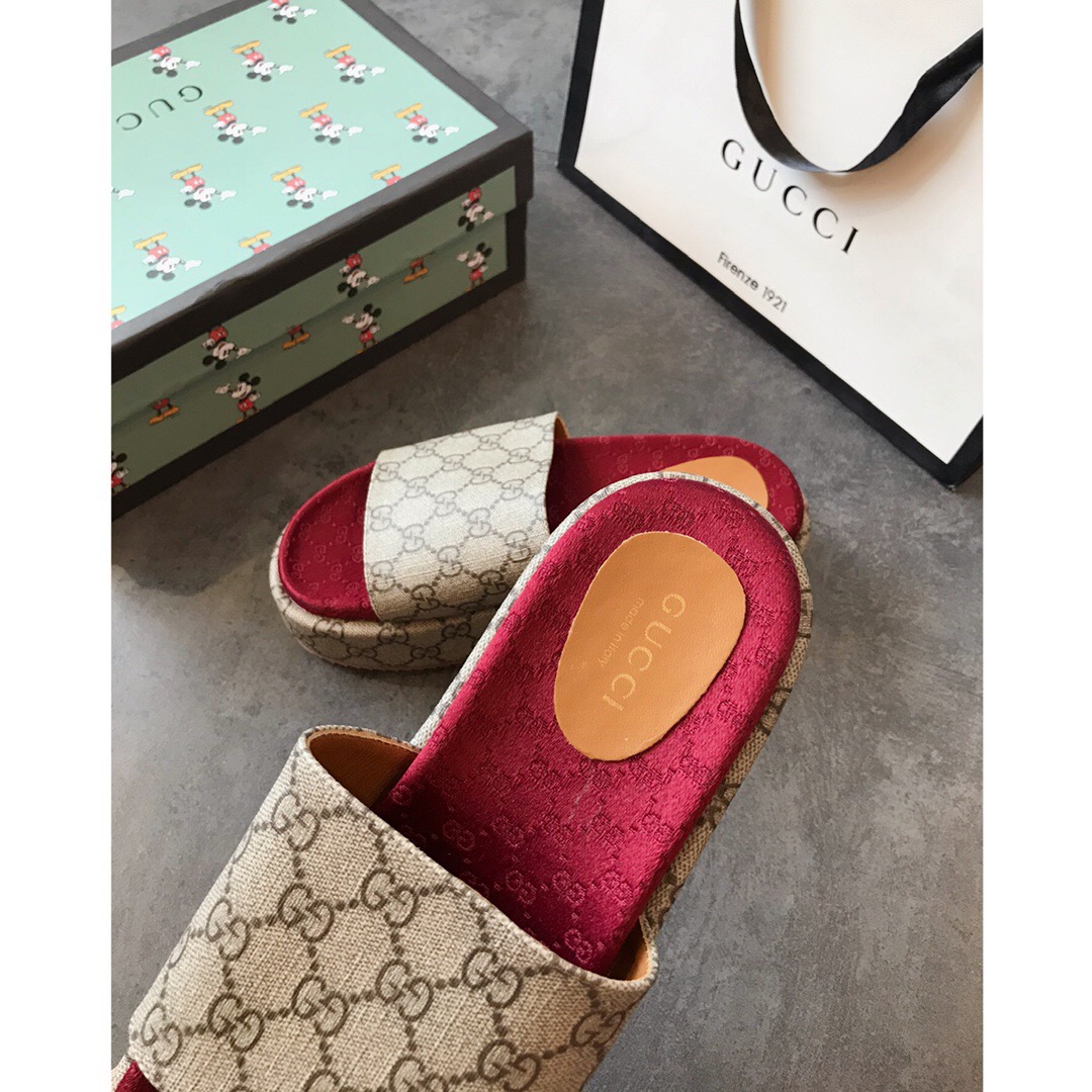 Gvc*1 Sandals 015