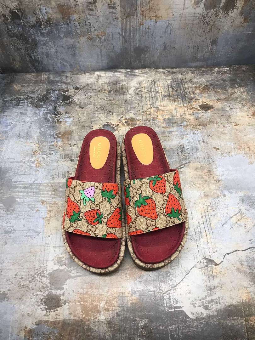 Gvc*1 Sandals 017