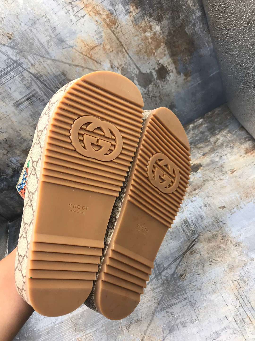 Gvc*1 Sandals 017