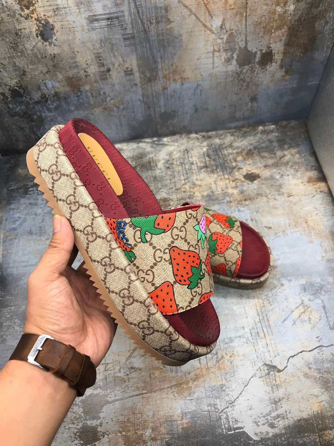 Gvc*1 Sandals 017