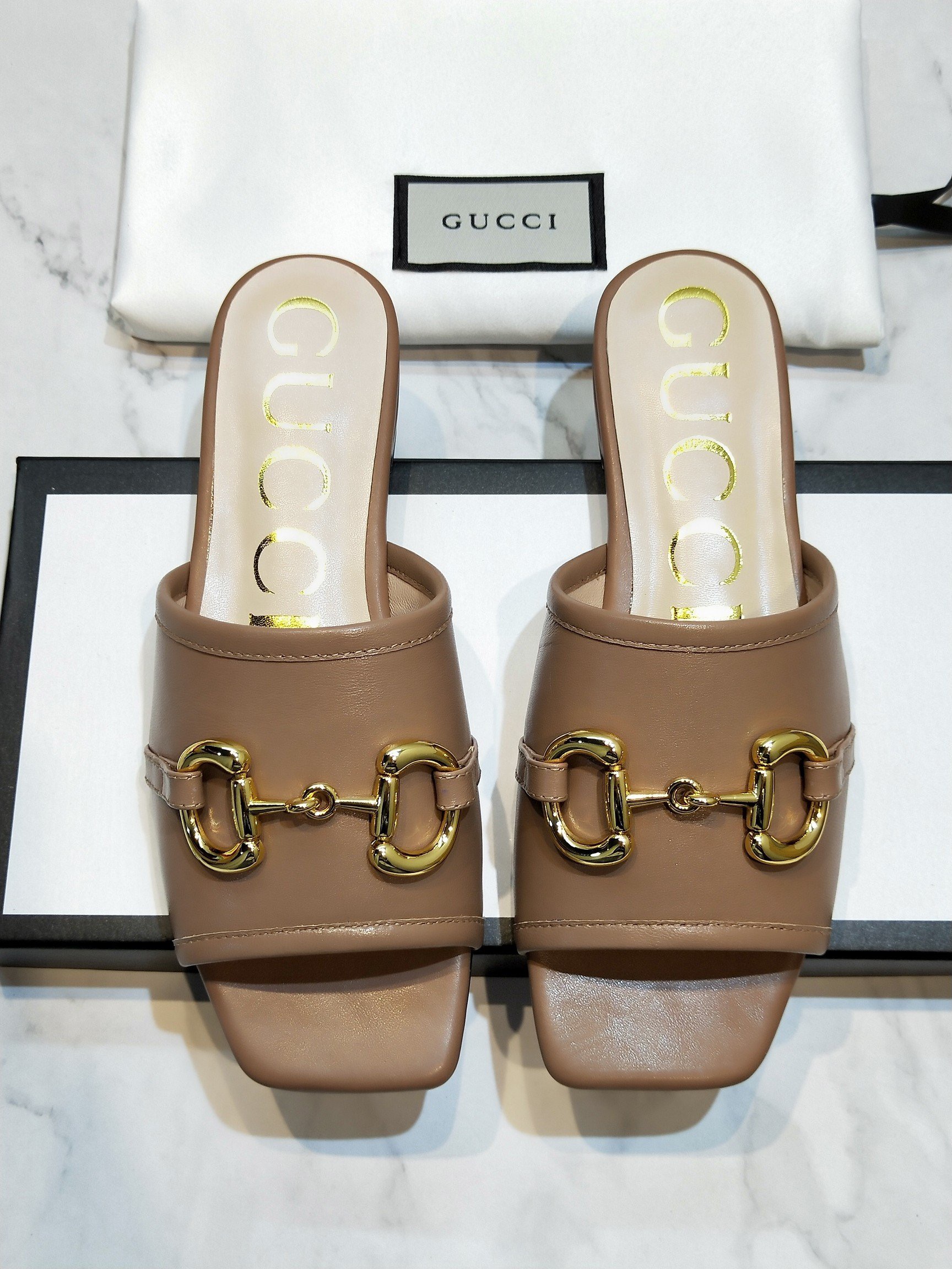 Gvc*1 Sandals 020