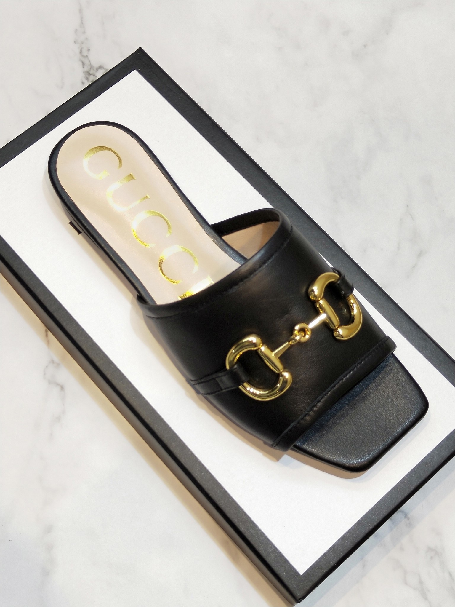 Gvc*1 Sandals 021