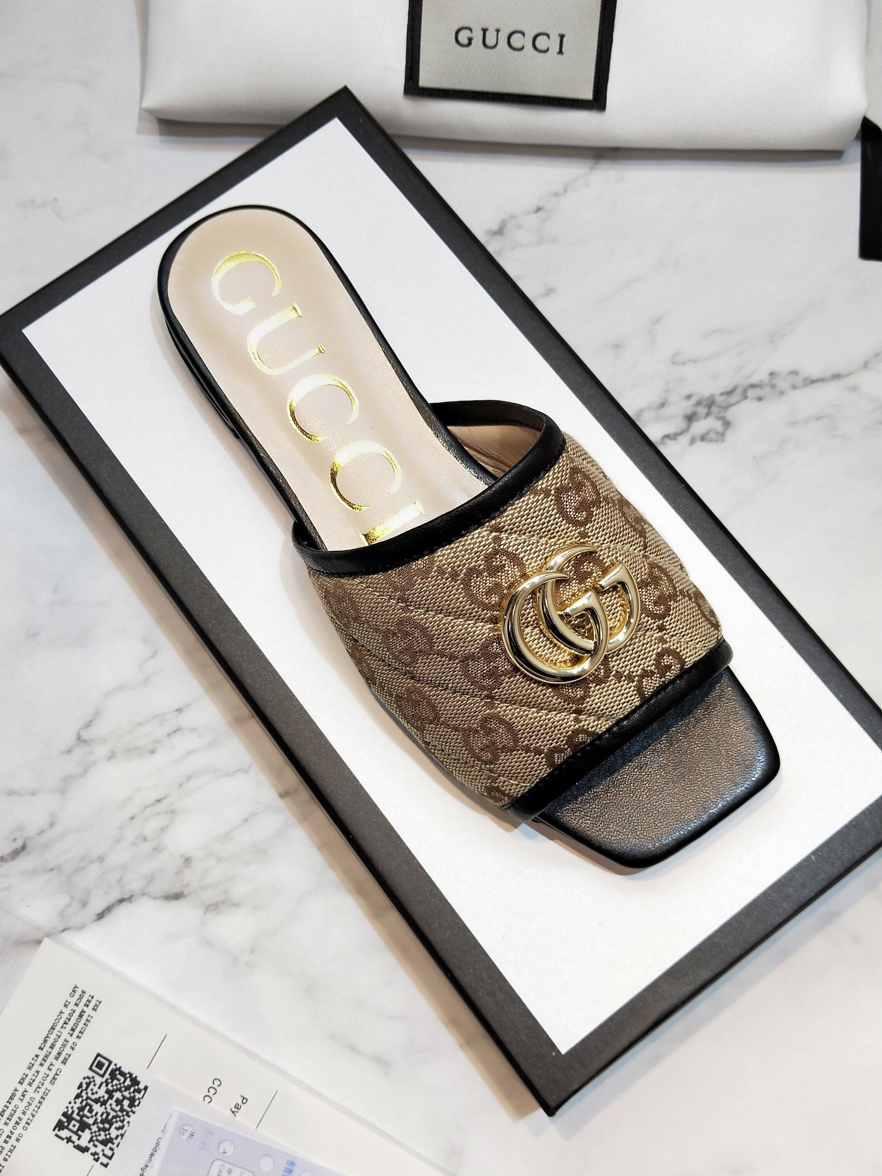 Gvc*1 Sandals 023