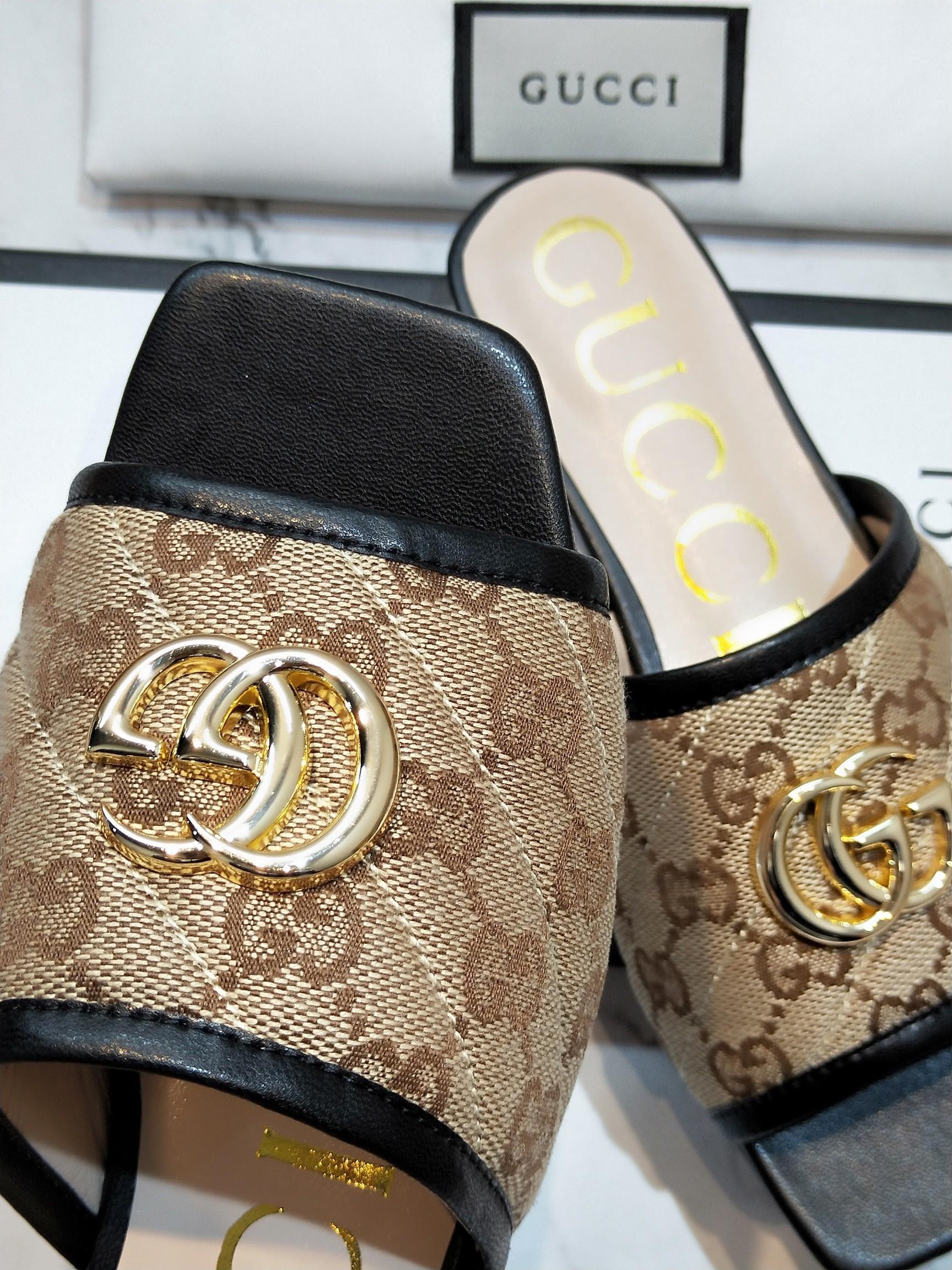 Gvc*1 Sandals 023