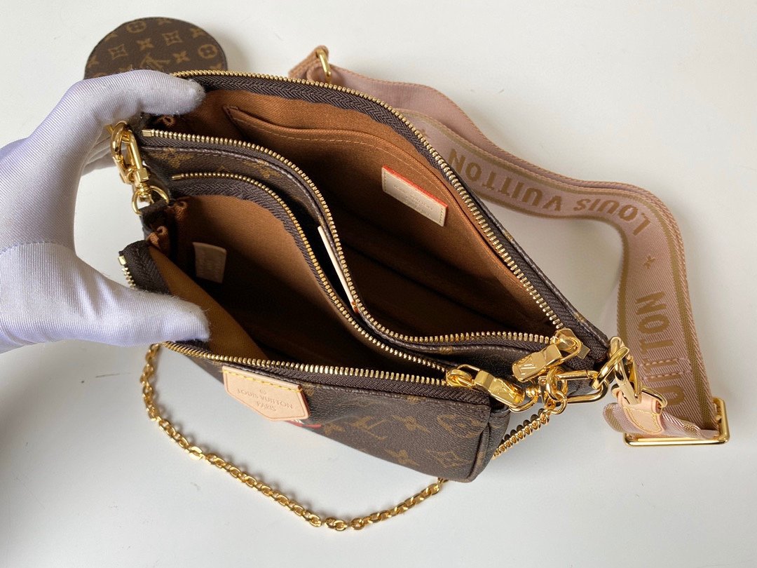 LV Multi Pochette Accessoires Monogram M44813