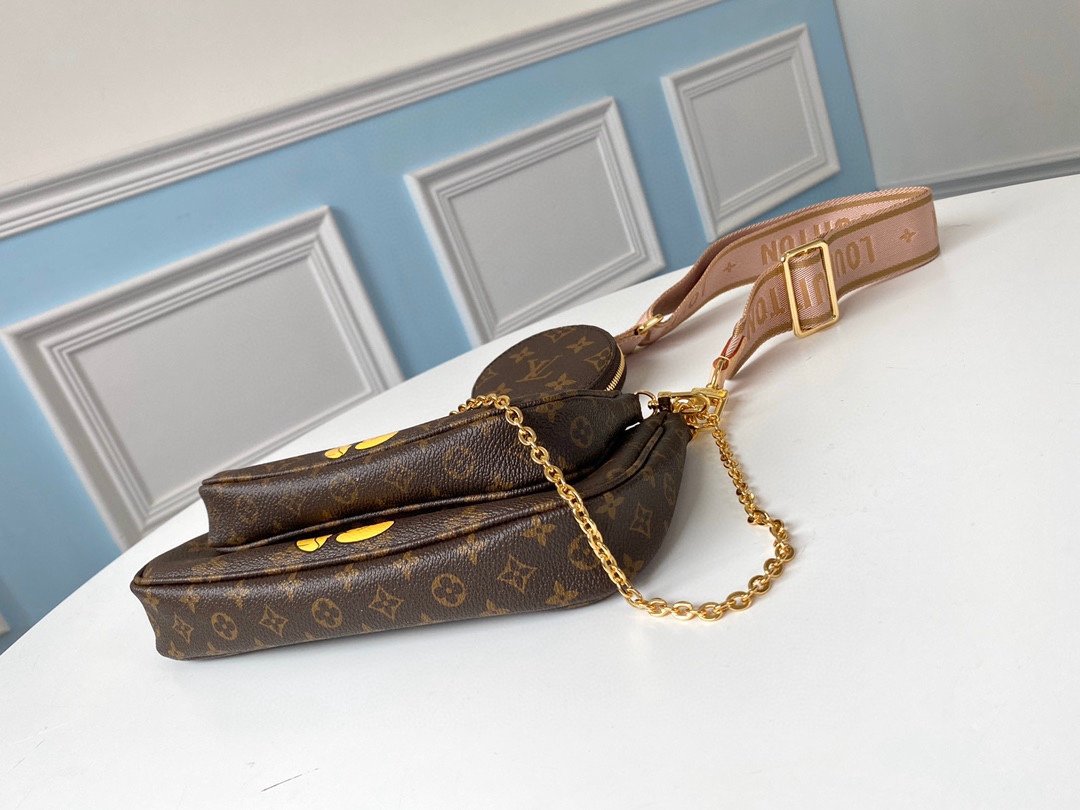 LV Multi Pochette Accessoires Monogram M44813