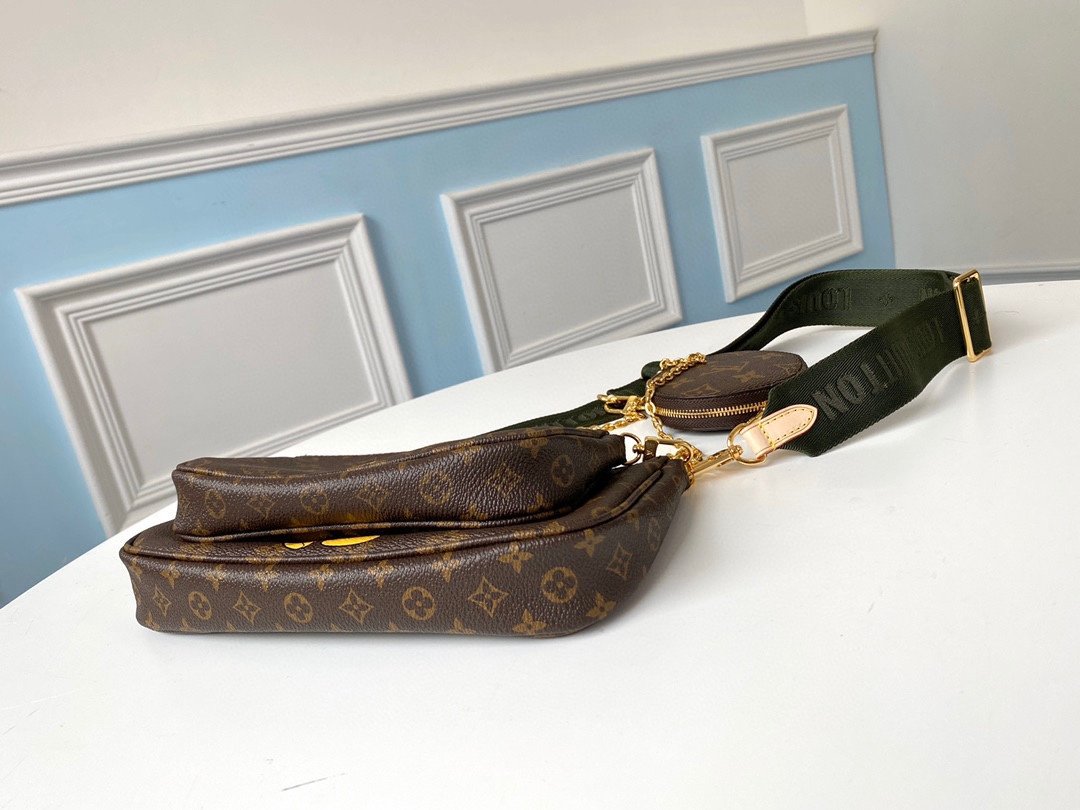 LV Multi Pochette Accessoires Monogram