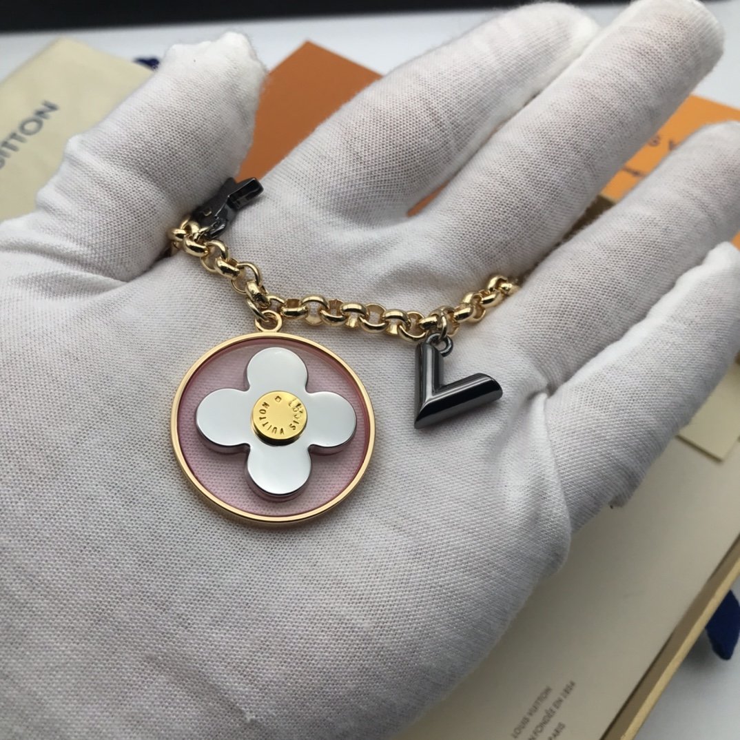 L0vis Vvtt0n Key Chain