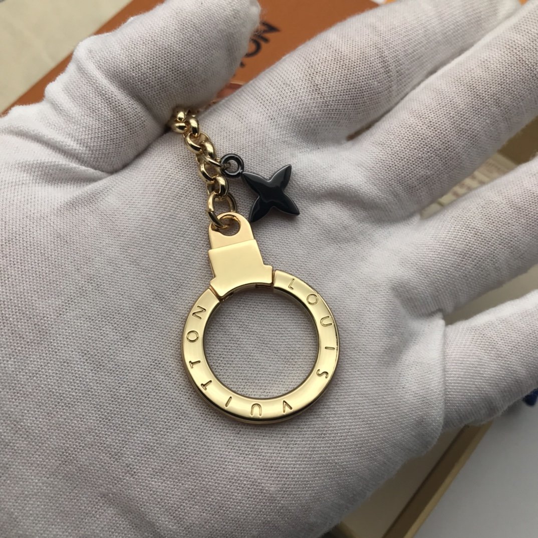 L0vis Vvtt0n Key Chain