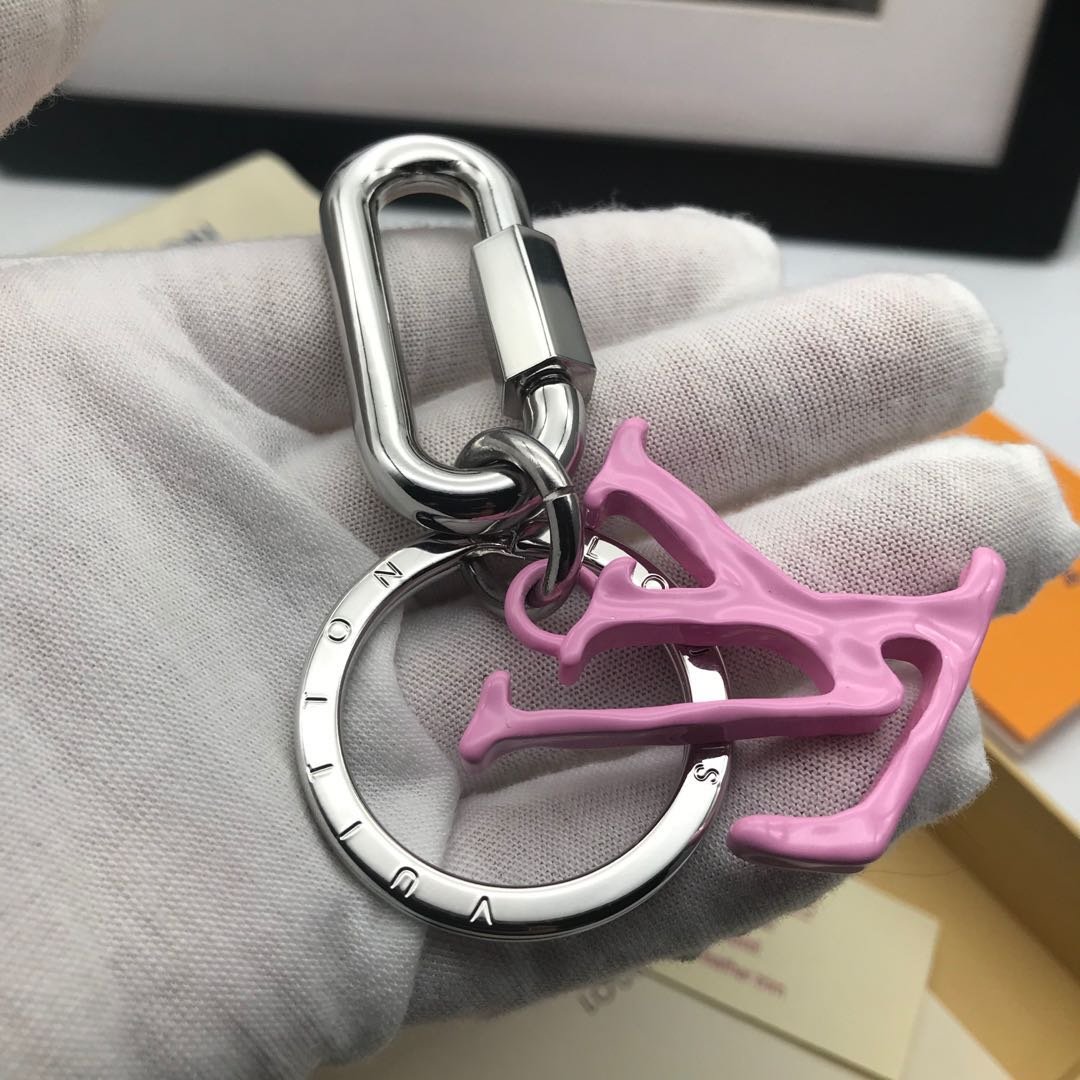 L0vis Vvtt0n Key Holder 002