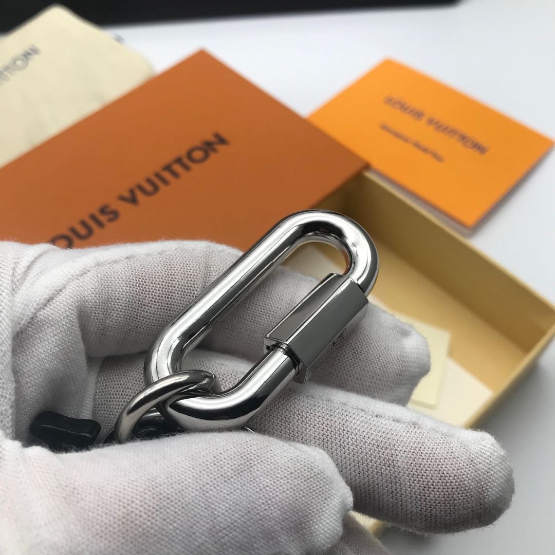 L0vis Vvtt0n Key Holder 005
