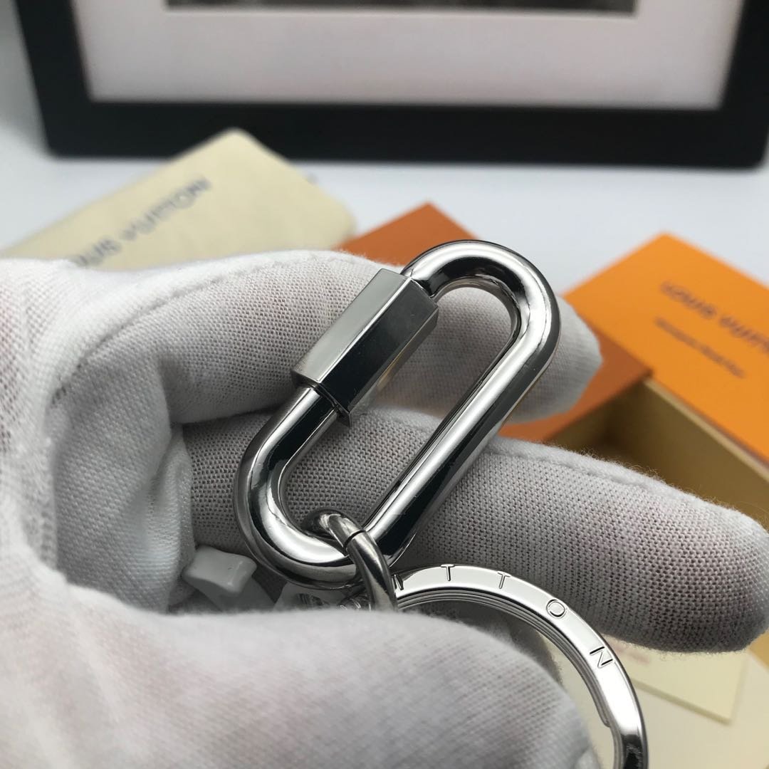 L0vis Vvtt0n Key Holder 006