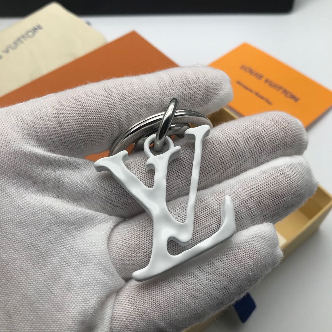 L0vis Vvtt0n Key Holder 006