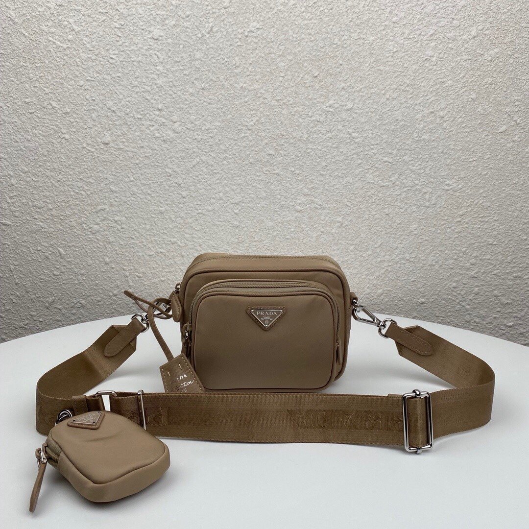Pra*a Nylon Hobo Bag 20cm 001