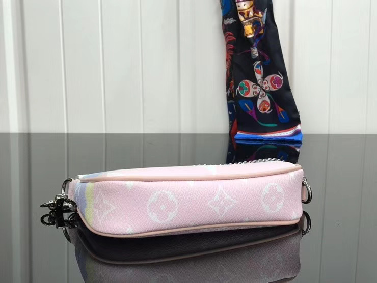 LV ESCALE MINI POCHETTE ACCESSOIRES M69269