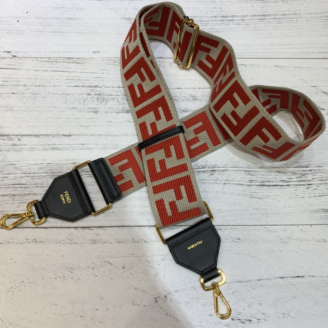 F**di Strap 001