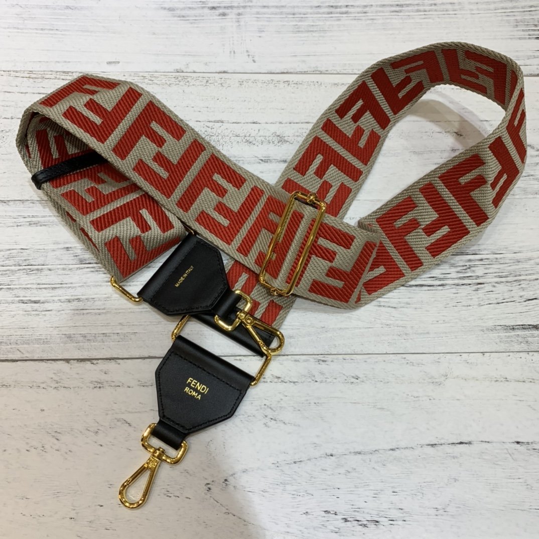 F**di Strap 001